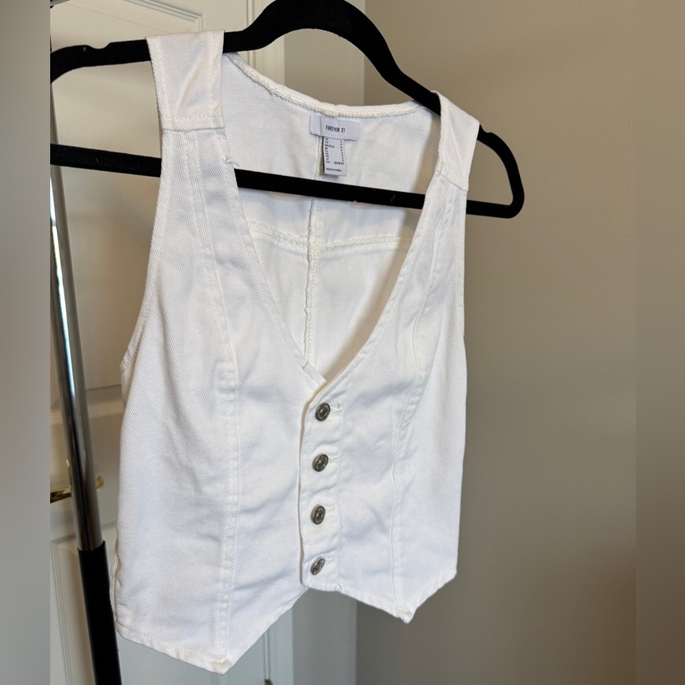 Forever 21 White Button-Front Vest Top